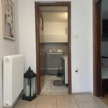 Cozy διαμερισμα με πάρκινγκ και Bbq κοντά στα καμένα βούρλα Molos (Phthiotis)