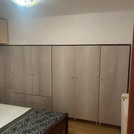 Apartamento Cozy διαμερισμα με πάρκινγκ και Bbq κοντά στα καμένα βούρλα