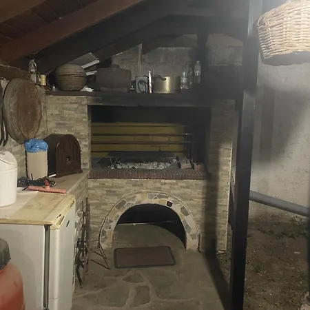Apartamento Cozy διαμερισμα με πάρκινγκ και Bbq κοντά στα καμένα βούρλα Molos (Phthiotis)